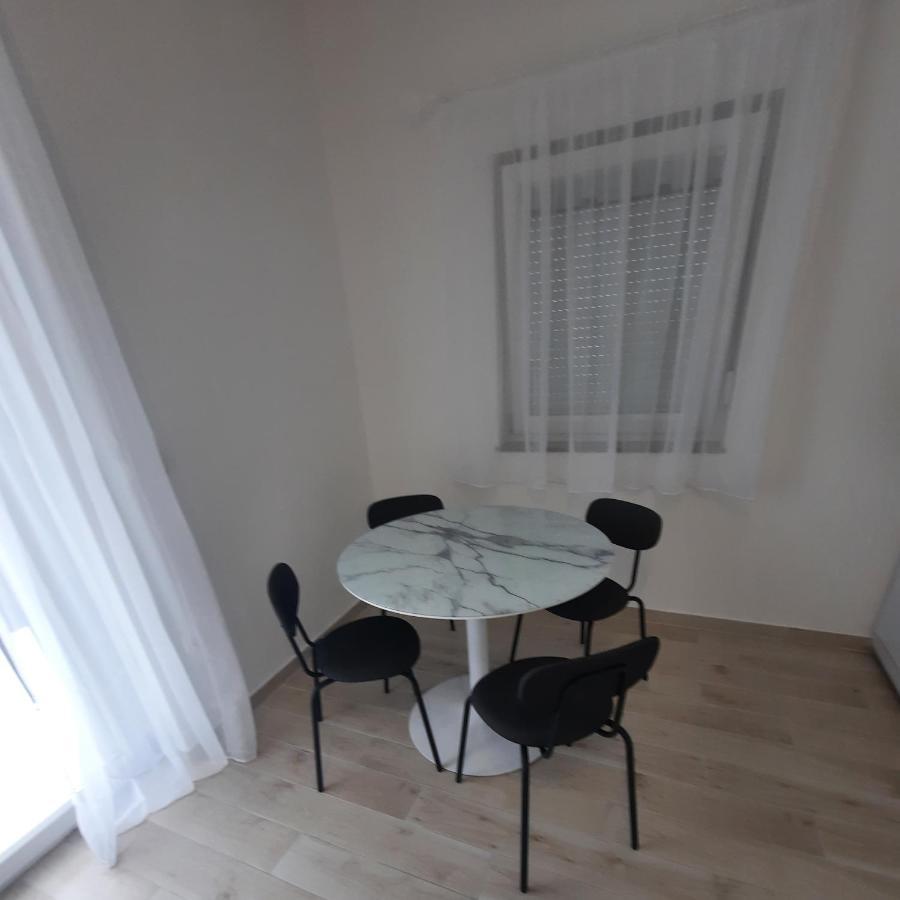 Apartment Matkovic Vir