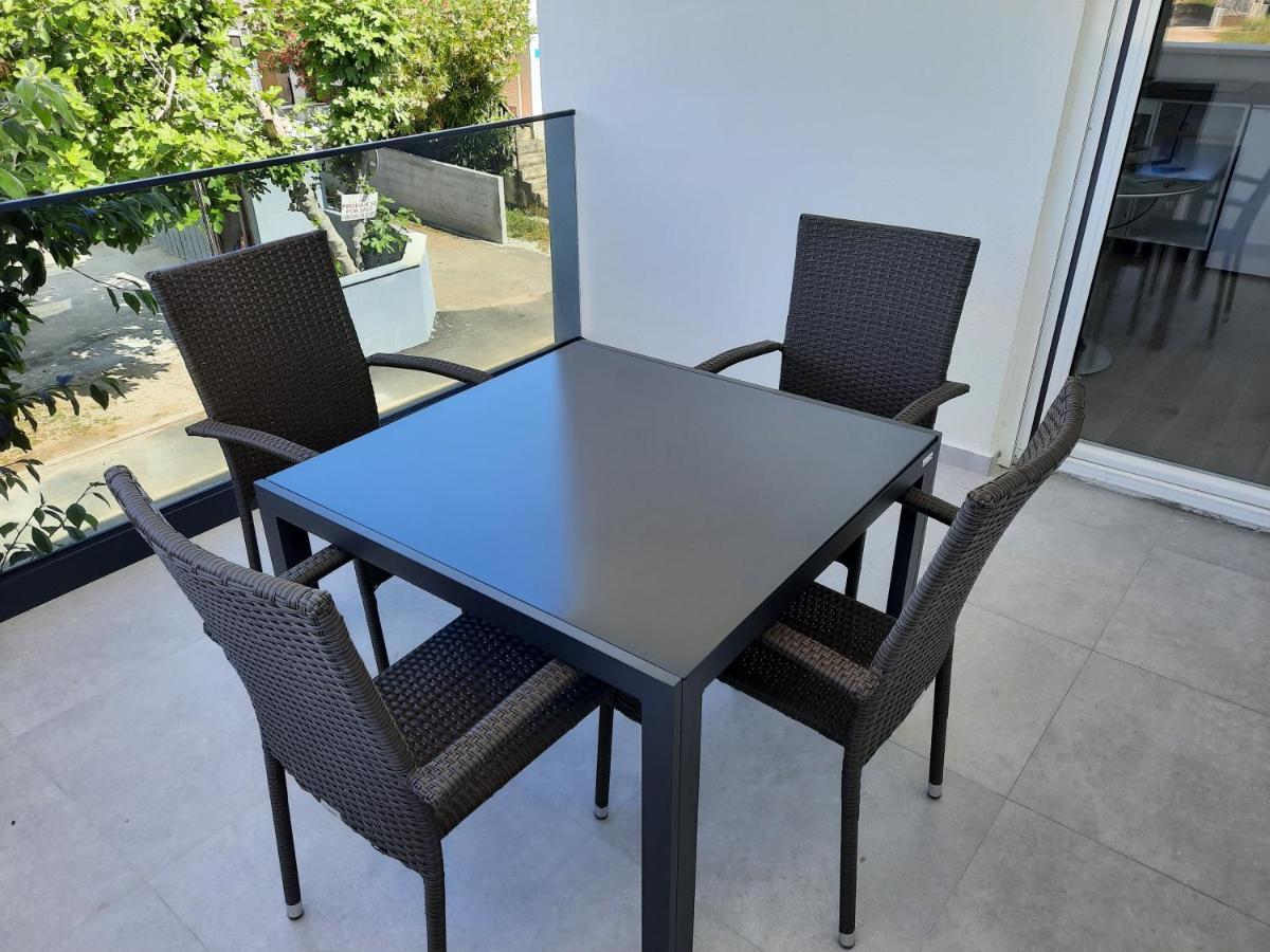 Matkovic Apartment Vir